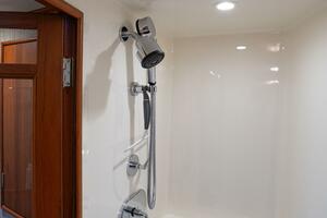 HT HOOK 72ft Merritt Yacht For Sale