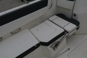 22ft Bayliner Yacht For Sale