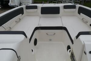 22ft Bayliner Yacht For Sale