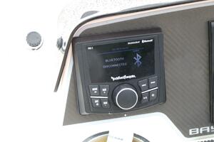 22ft Bayliner Yacht For Sale