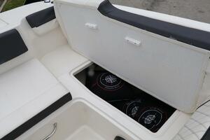 22ft Bayliner Yacht For Sale