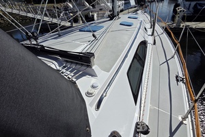 Here  amp  Now 44ft Catalina Yacht For Sale
