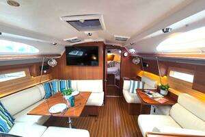 2021 Catalina 445 thumbnail 5