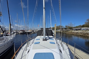 Here  amp  Now 44ft Catalina Yacht For Sale