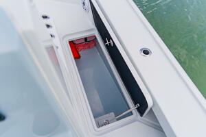 25ft Broadwater Boatworks Yacht For Sale