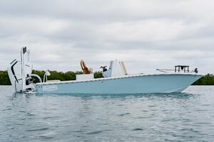 2026 Broadwater Boatworks 25 Bay Cat thumbnail 1