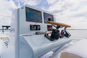 25ft Broadwater Boatworks Yacht For Sale