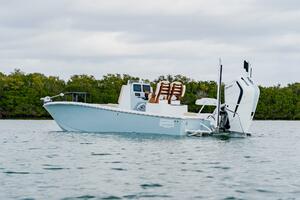 25ft Broadwater Boatworks Yacht For Sale