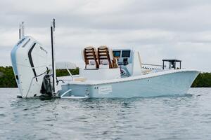 25ft Broadwater Boatworks Yacht For Sale