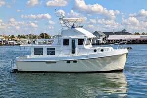 2015 American Tug thumbnail 1