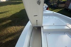 24ft Pathfinder Yacht For Sale