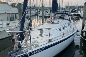 Meritage 34ft O Day Yacht For Sale