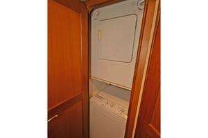 2005 Ocean Yachts 50 Super Sport thumbnail 32