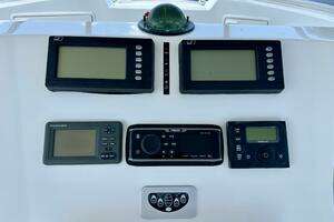 2005 Ocean Yachts 50 Super Sport thumbnail 11