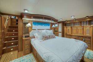 2009 Marlow Explorer thumbnail 25