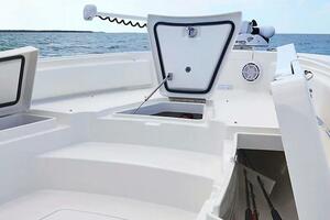 26ft Regulator Yacht For Sale