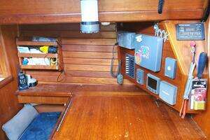 1985 Celestial Center Cockpit thumbnail 5