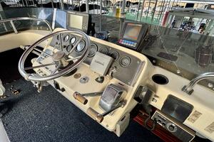 34ft Silverton Yacht For Sale