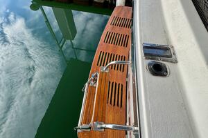 34ft Silverton Yacht For Sale