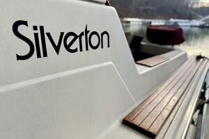 34ft Silverton Yacht For Sale