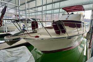 1979 Silverton 34 Convertible thumbnail 16