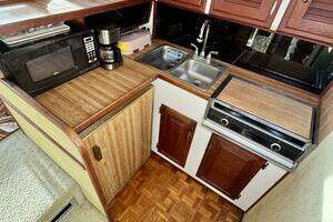 1979 Silverton 34 Convertible thumbnail 46