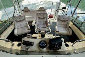 1979 Silverton 34 Convertible thumbnail 100