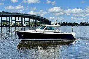 SHE S A LADY 39ft Back Cove Yacht For Sale