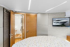 2019 Tiara Yachts C49 Coupe Forward Stateroom (2)