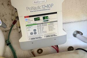 28ft Regal Yacht For Sale