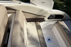 28ft Regal Yacht For Sale