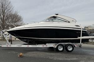 28ft Regal Yacht For Sale