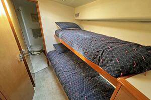 Viking 55 DOUBLE NICKEL - Guest Cabin