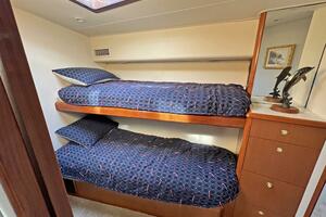 Viking 55 DOUBLE NICKEL - Guest Cabin