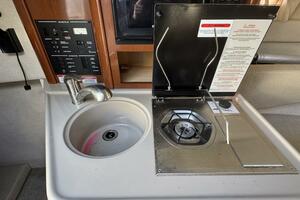 24ft Sea Ray Yacht For Sale