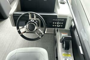 25ft Harris Yacht For Sale