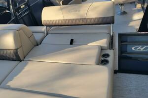 Photo 5922440 for 2023 Harris 250 Sunliner Sport  