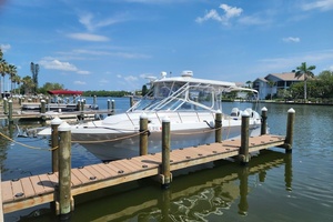 32ft Pro Line Yacht For Sale