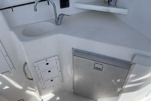 32ft Pro Line Yacht For Sale