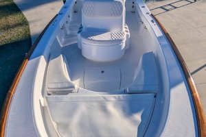 21ft Chaos Yacht For Sale