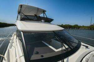 2023 Prestige 520 Flybridge thumbnail 23