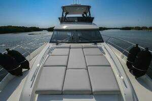 2023 Prestige 520 Flybridge thumbnail 24
