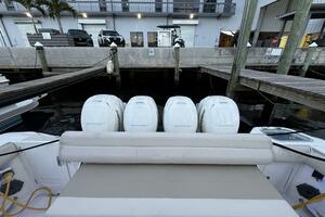 42FT (12.95M) BOSTON WHALER