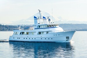 ESCAPE OF LONDON 120ft Trident Yacht For Sale