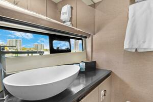 LUCKY ONE 46ft Prestige Yacht For Sale