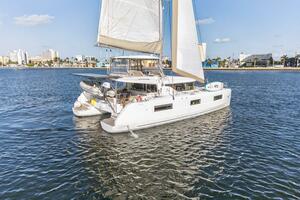 WHITE HERON Worth Avenue Yachts