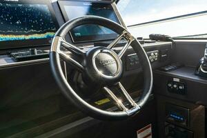 2019 63 Prestige Flybridge - RT Time - Helm