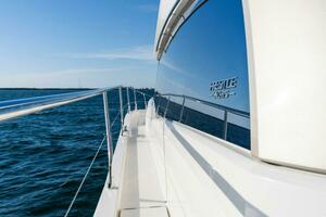 2019 63 Prestige Flybridge - RT Time - Walkway to Bow