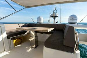 2019 63 Prestige Flybridge - RT Time - Flybridge