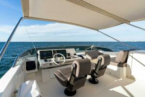 2019 63 Prestige Flybridge - RT Time - Flybridge